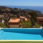 Irene - Vistas Al Mar Villa