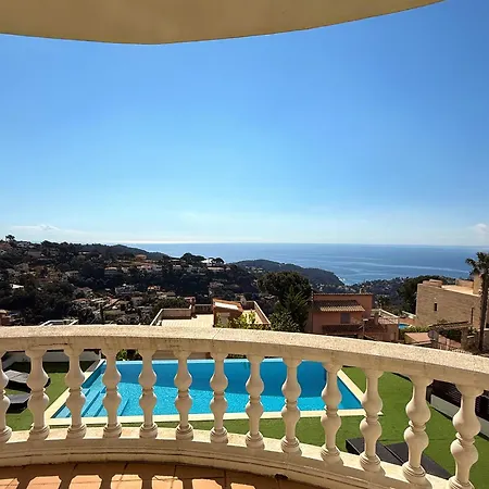 Irene - Vistas Al Mar Villa *